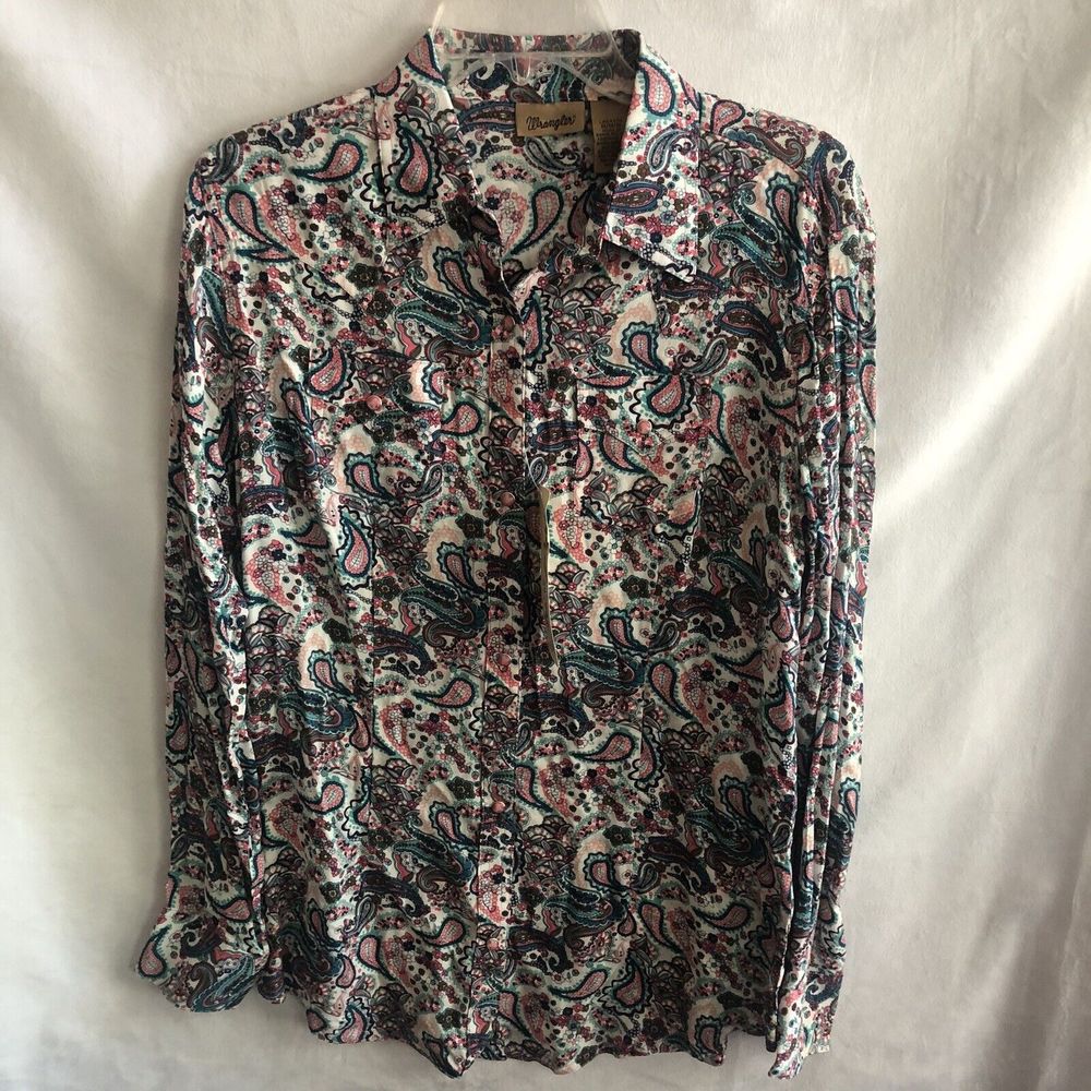 NWT Wrangler Women's Long Sleeve Snap-Up Paisley Blue & Pink, Size M